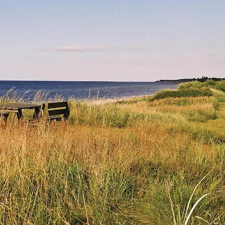 Stunning In Allingabro With Kitchen Rygård Strand