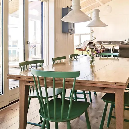 Holiday home Three-bedroom In Allingabro Allingabro