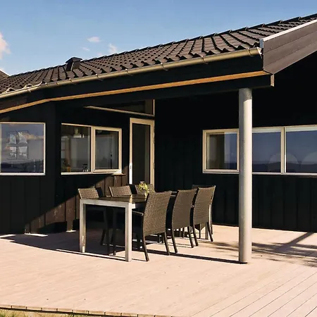 Three-bedroom In Allingabro Feriehus Allingåbro